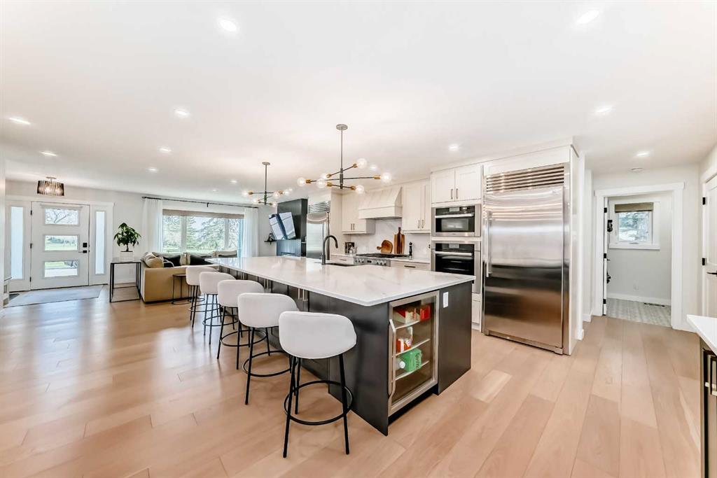 19 Mackay Drive SW photo 5
