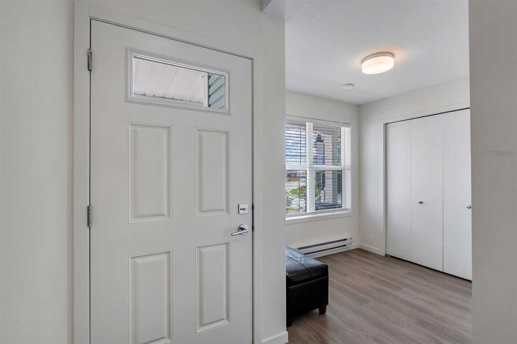 554 Copperstone Manor SE photo 2