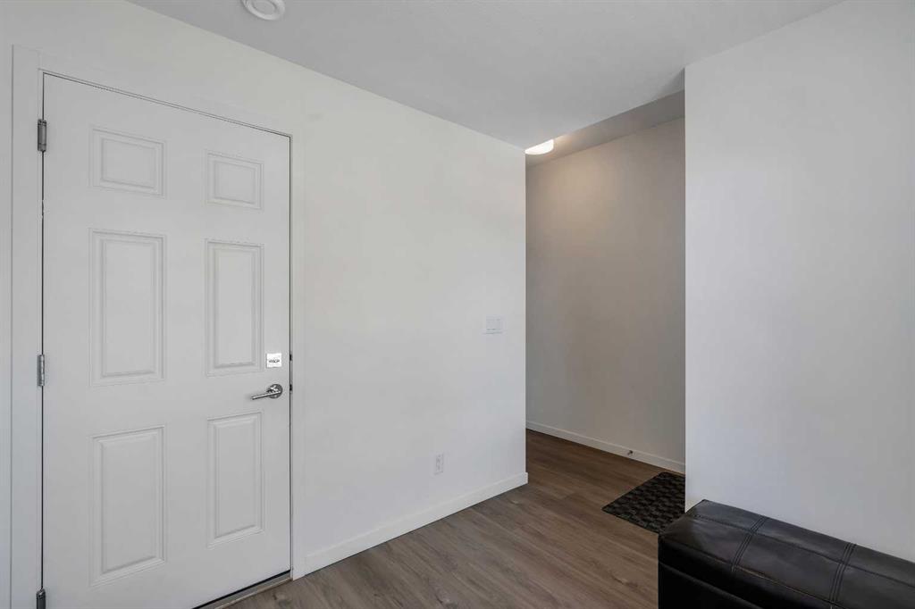 554 Copperstone Manor SE photo 4