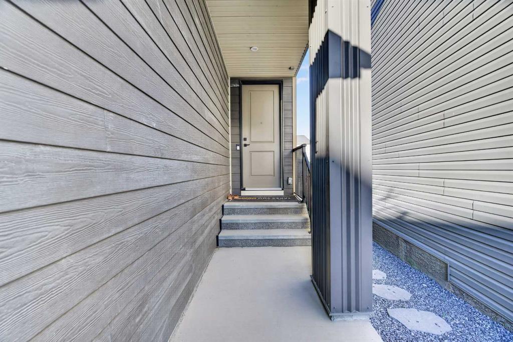 36 Royston Rise NW photo 3