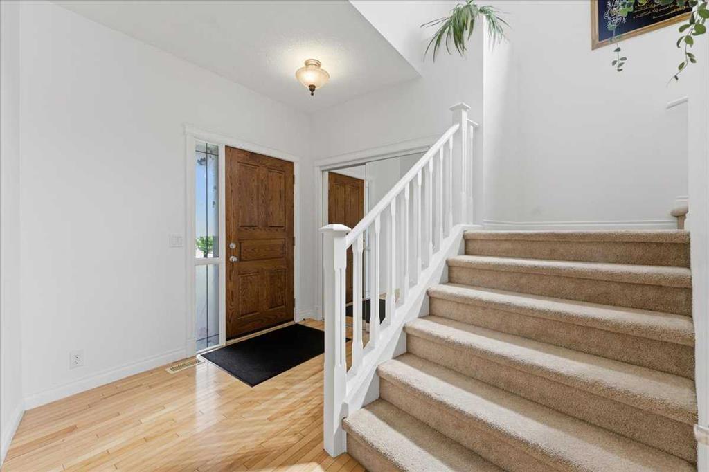 305 Evanston View NW photo 3