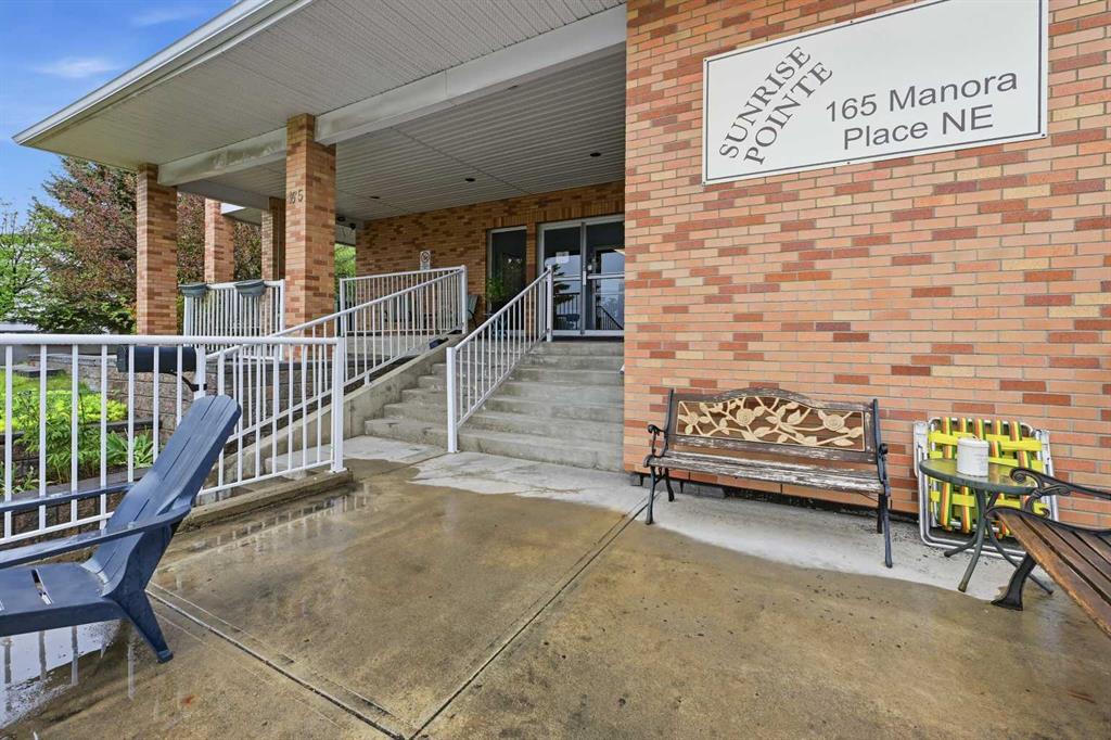 165 Manora Place NE #439 photo 2