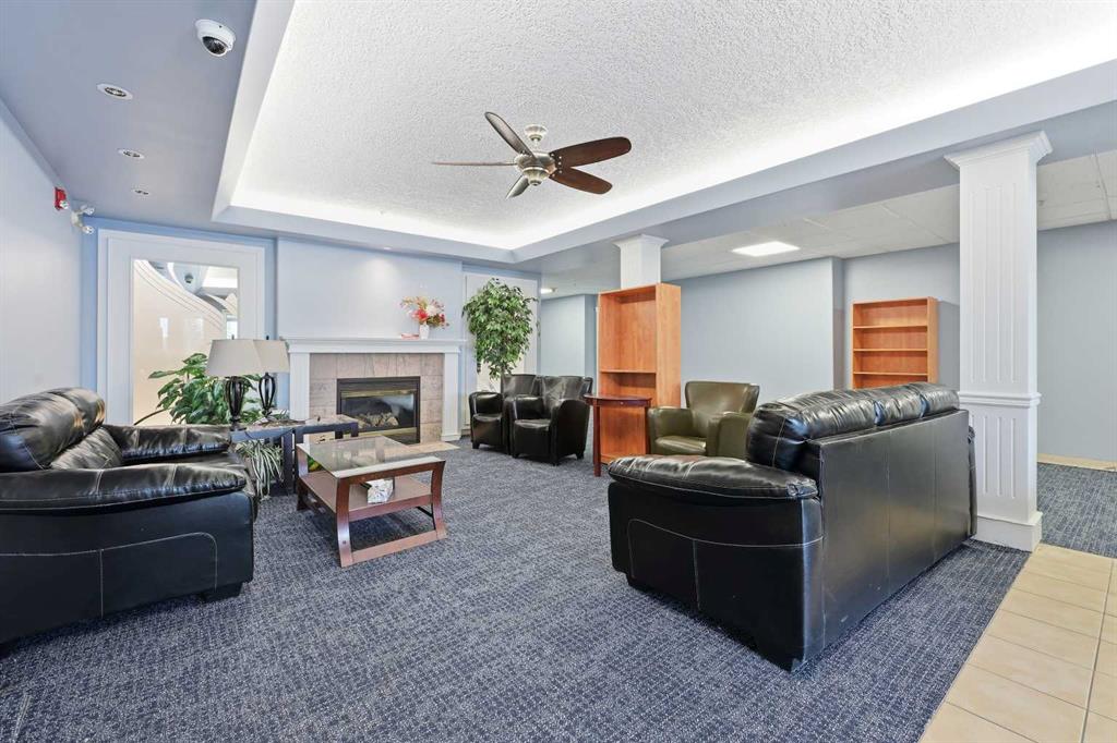 165 Manora Place NE #439 photo 5