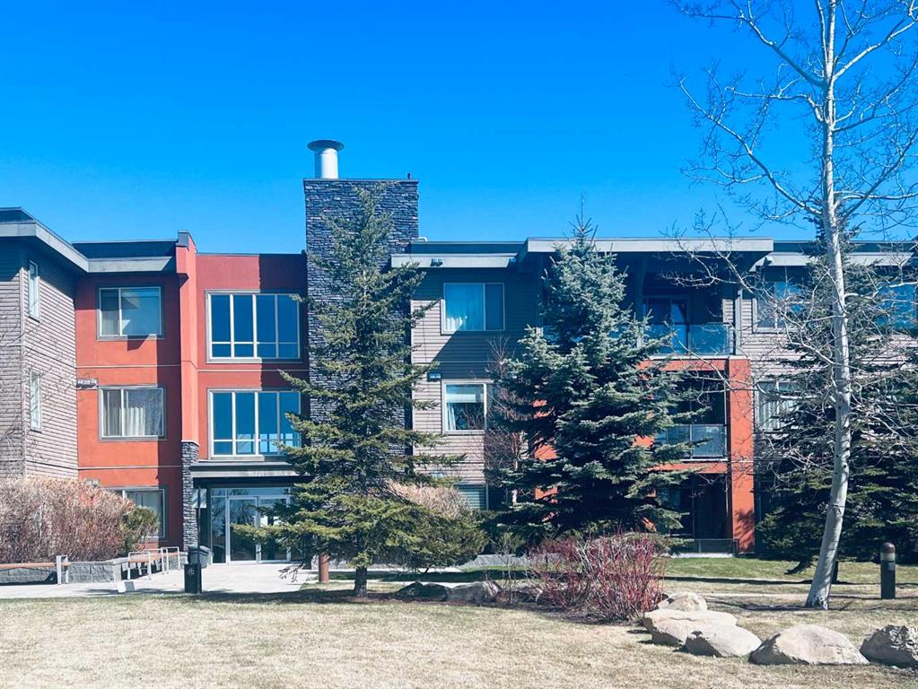 2727 28 Avenue SE #104 photo 2