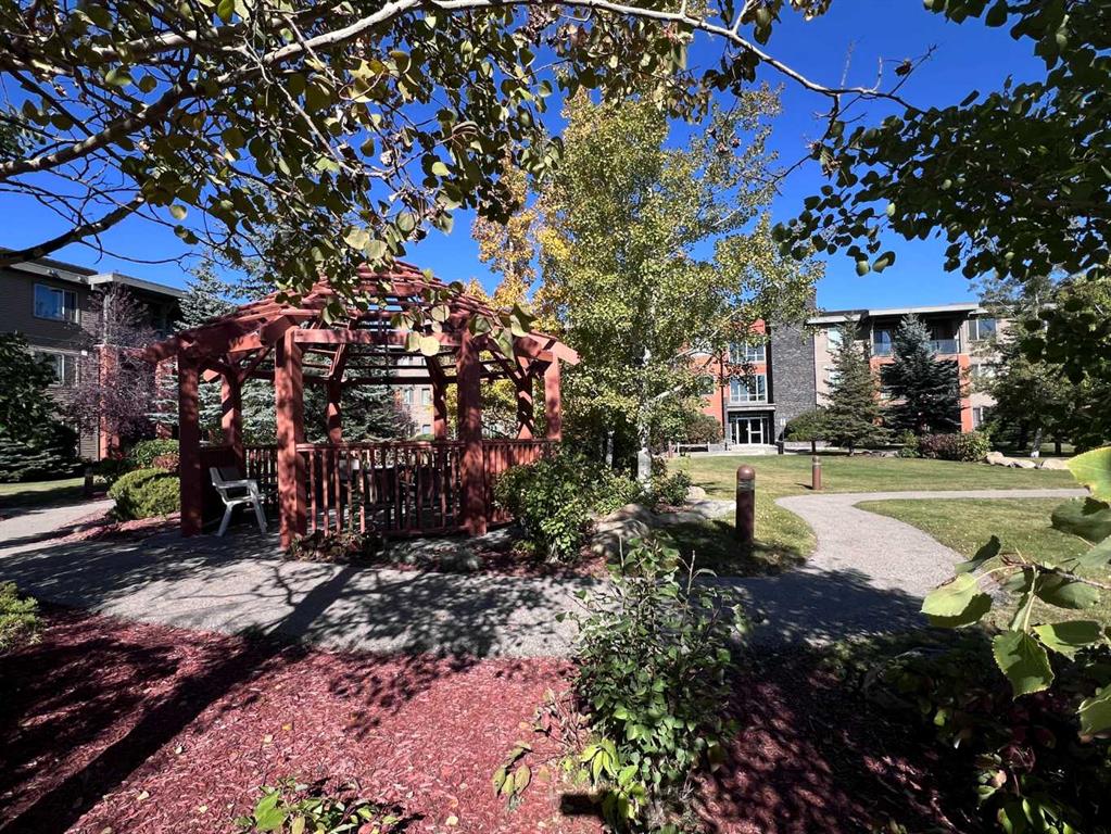 2727 28 Avenue SE #104 photo 4
