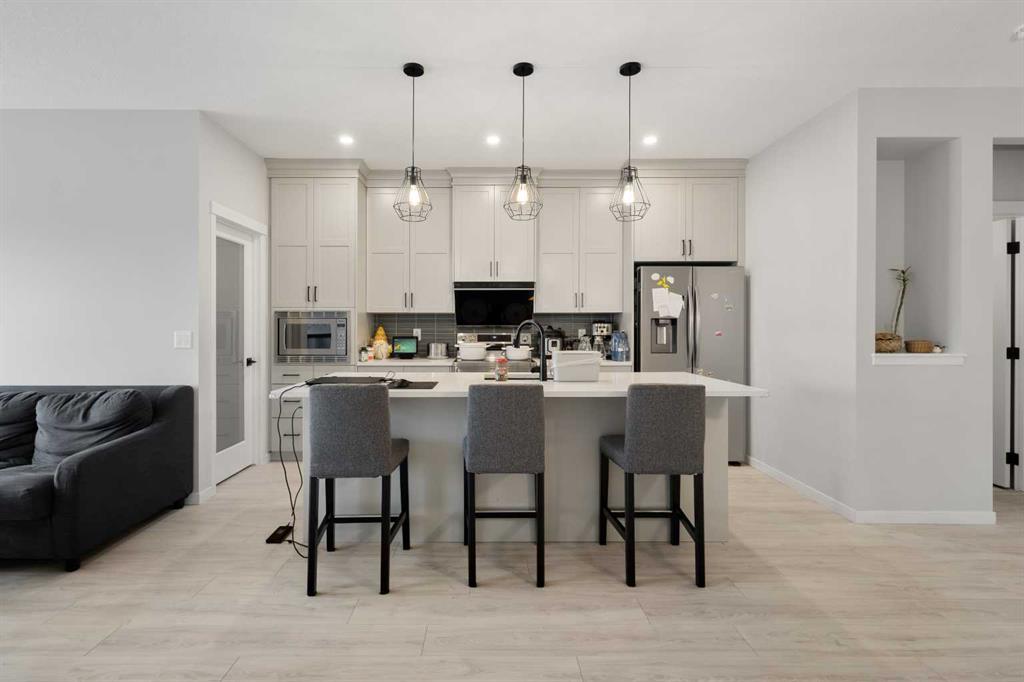 22 Edith Manor NW