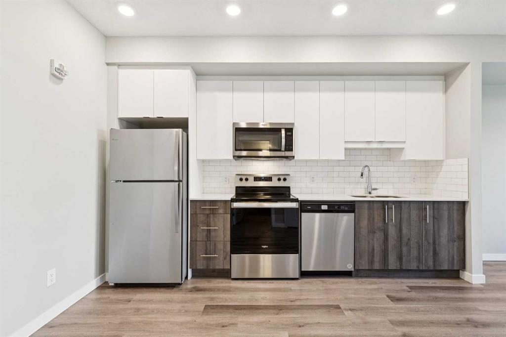 1605 17 Street SE #134 photo 3