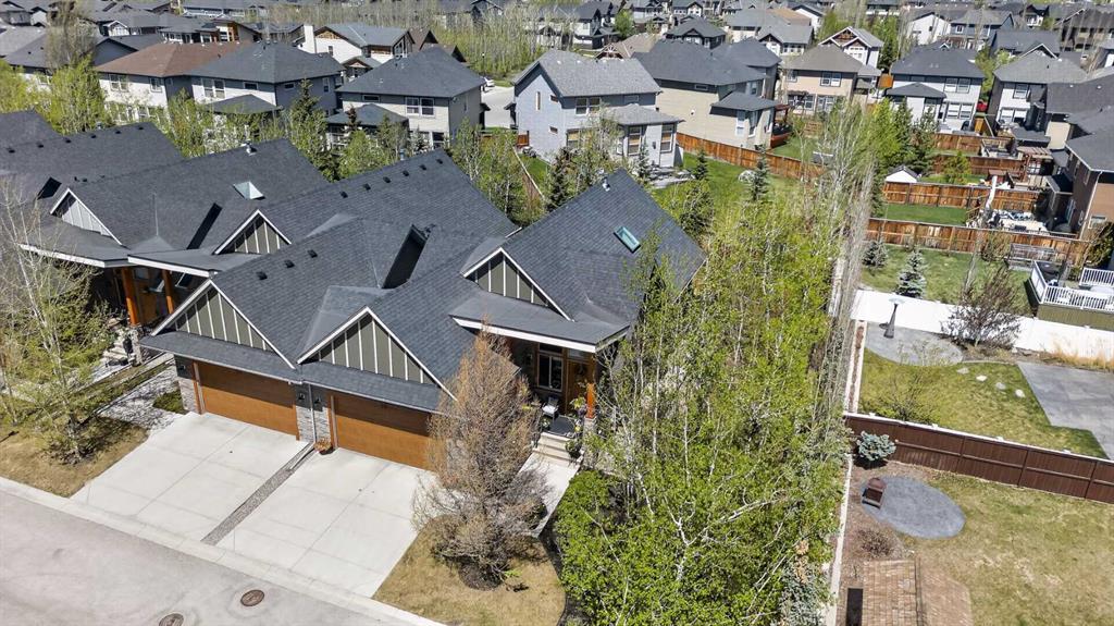 43 Cortina Villas SW photo 2
