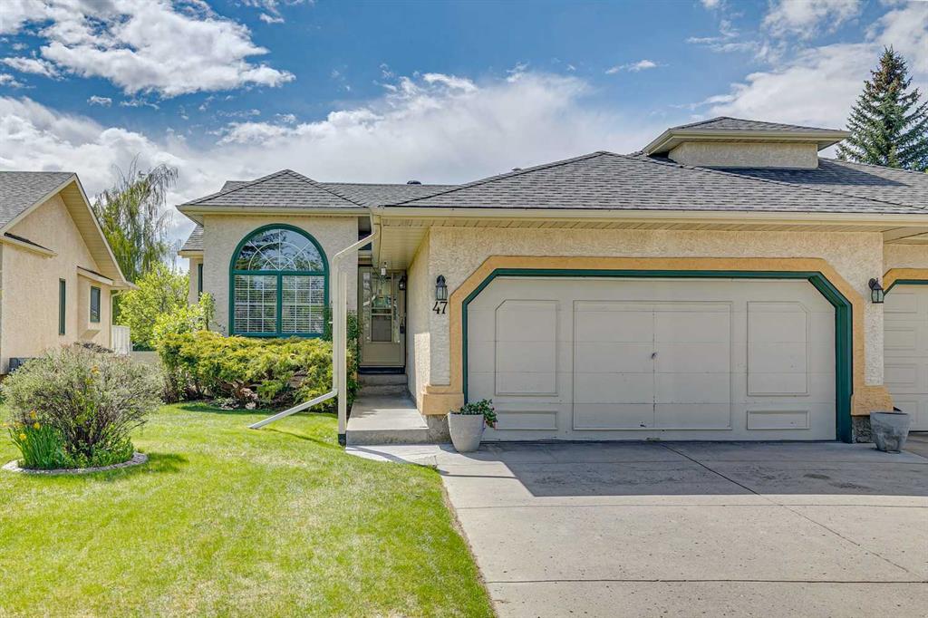 47 Sunlake Close SE photo 2