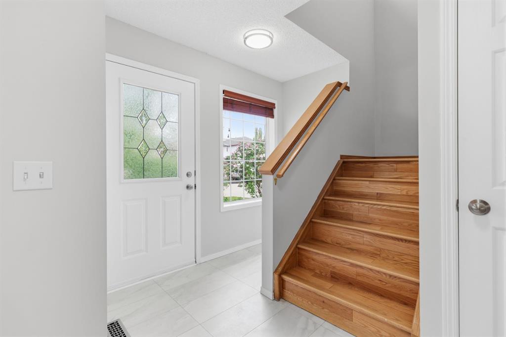 128 Valley Brook Circle NW photo 3