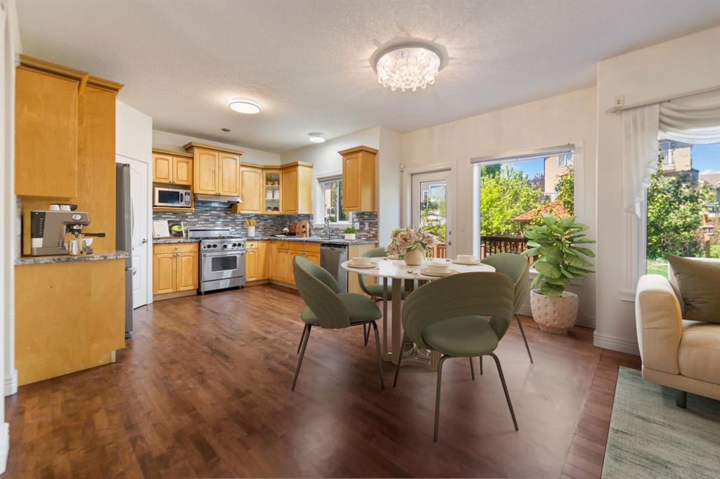 90 Royal Highland Road NW photo 3