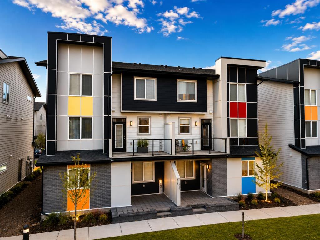 130 Redstone Walk NE #102