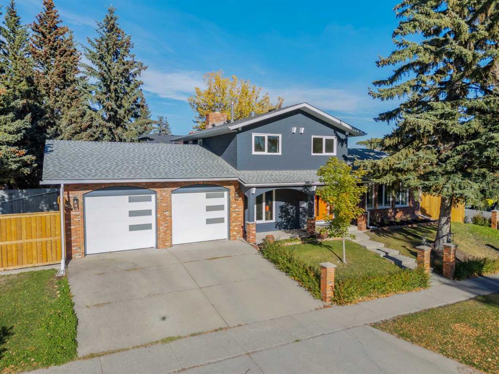263 Silvergrove Place NW photo 3