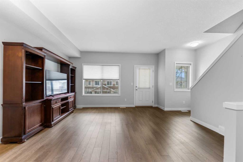 250 Sage Valley Road NW #1010 photo 2