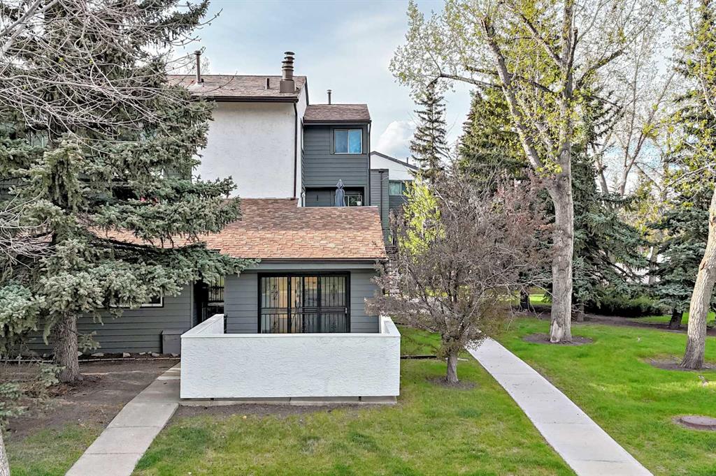 2520 Palliser Drive SW #307