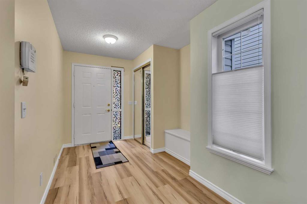 140 Valley Ridge Heights NW photo 4