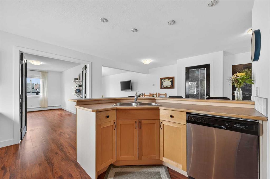 717 4A Street NE #401 photo 4
