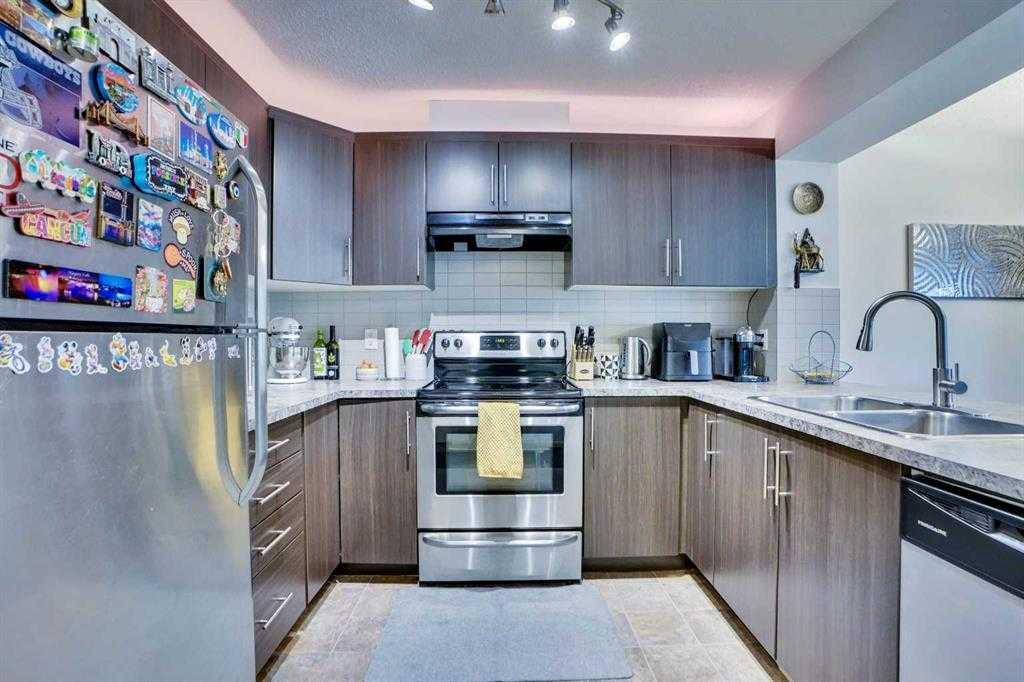 10536 Cityscape Drive NE photo 3