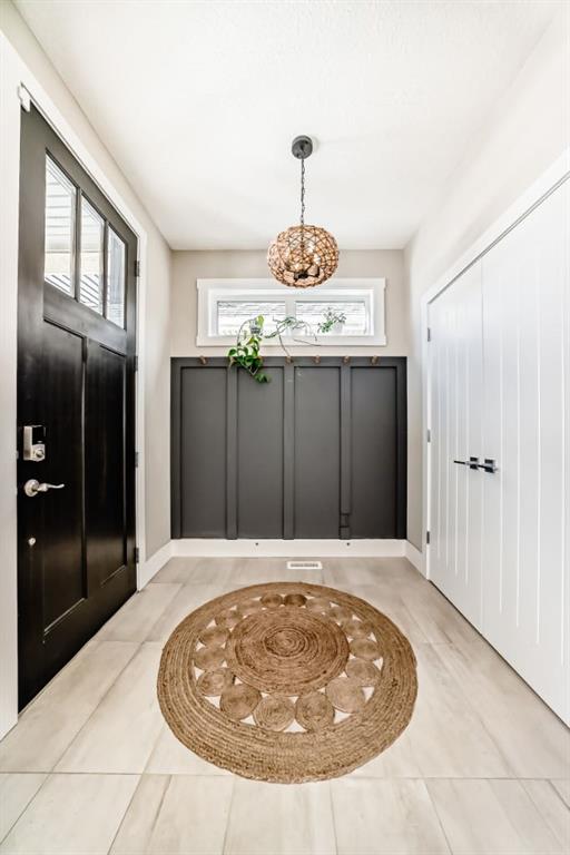 68 Mahogany Gardens SE photo 3