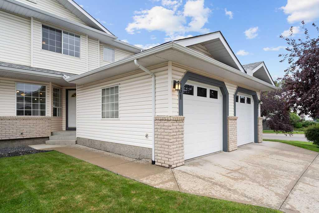 31 Silvergrove Close NW photo 3