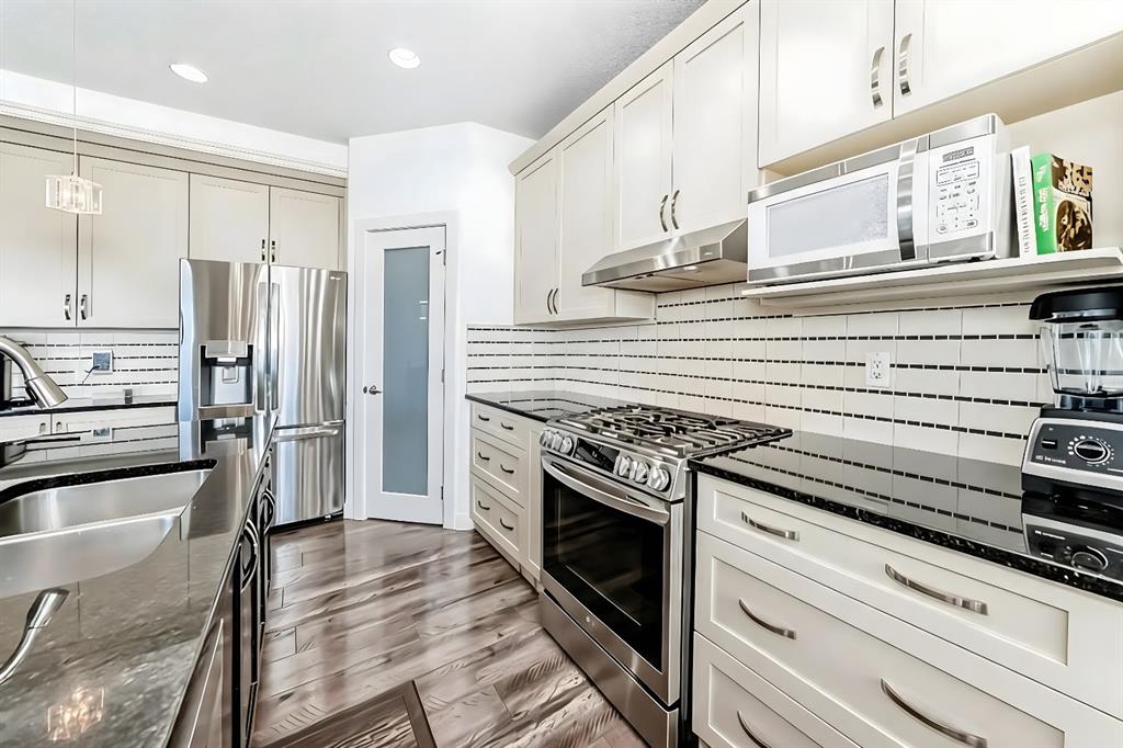 89 Evansdale Landing NW photo 4