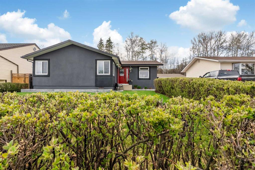 18 Moberly Crescent