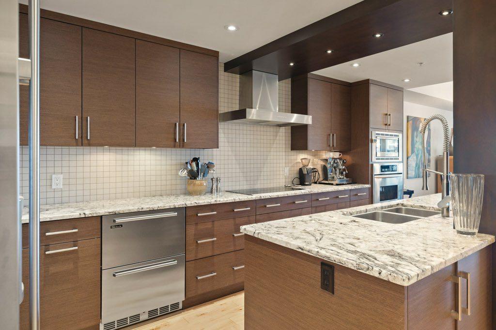 110 7 Street SW #602 photo 5