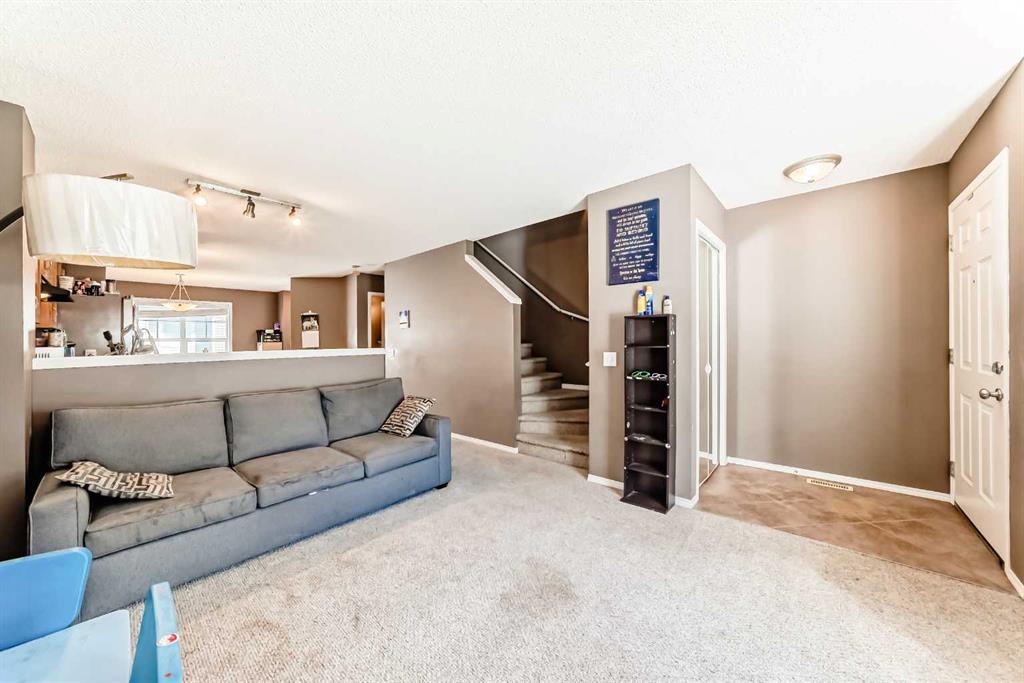 80 Elgin Gardens SE photo 4