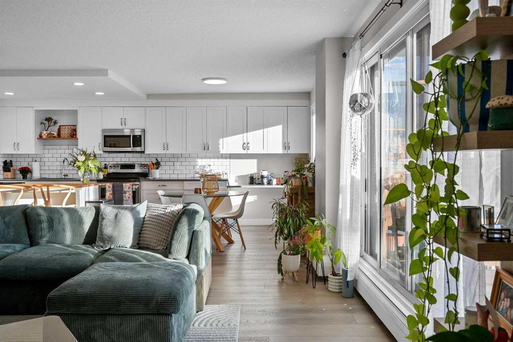 1208 14 Avenue SW #201 photo 5