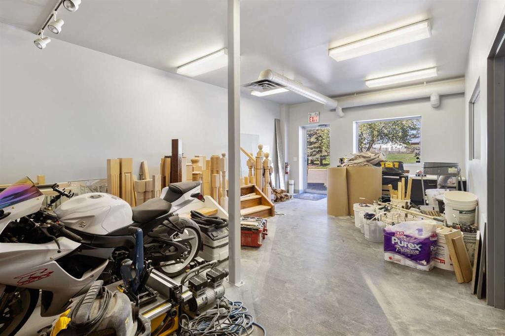 7948 51 Street SE #5 photo 5