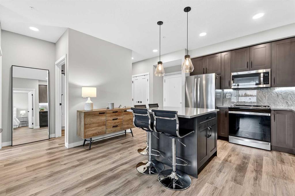 150 Shawnee Square SW #401