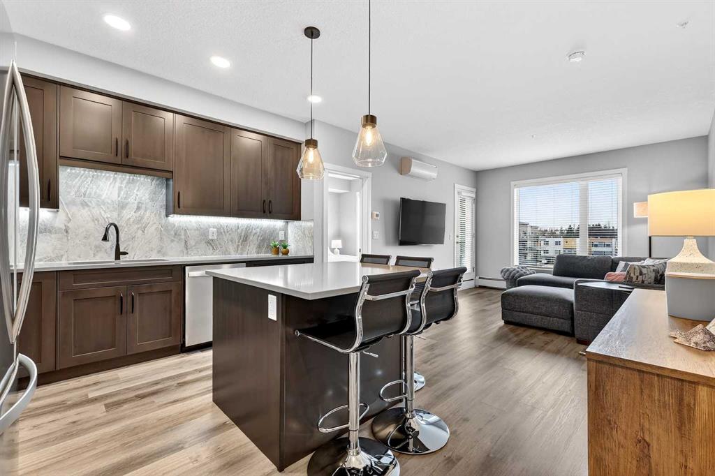 150 Shawnee Square SW #401 photo 4