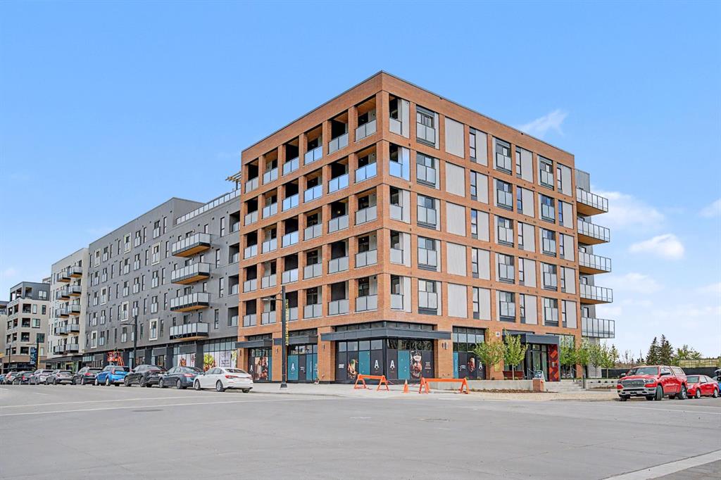 3107 Warren Street #205