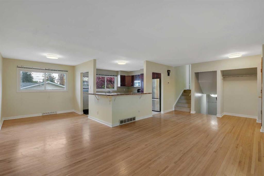8432 Elbow Drive SW photo 5