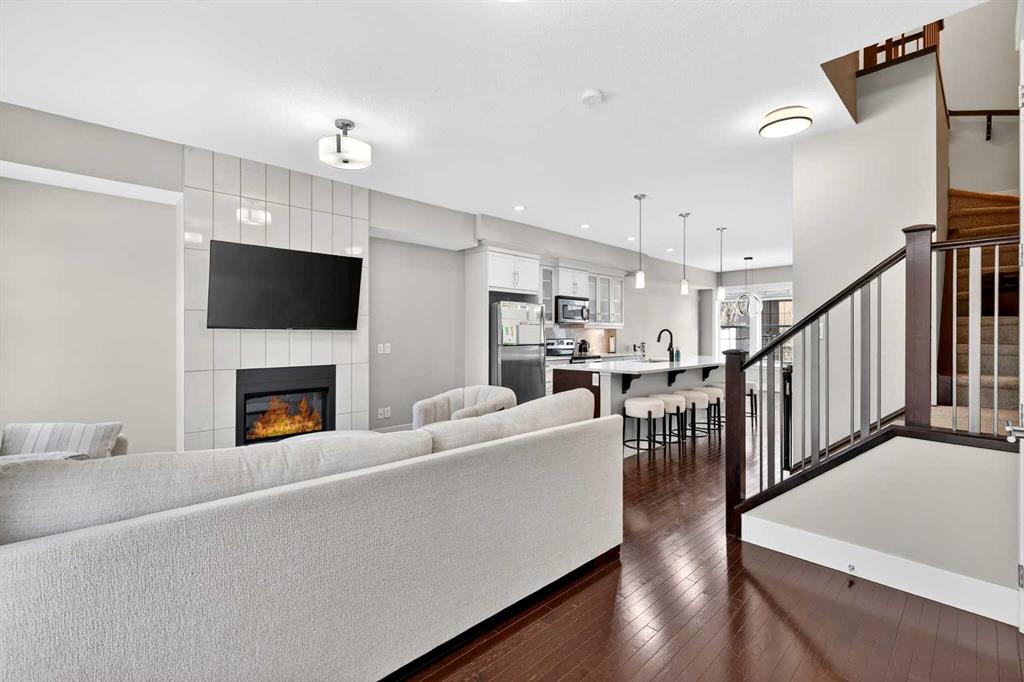 548 Quarry Park Boulevard SE photo 4