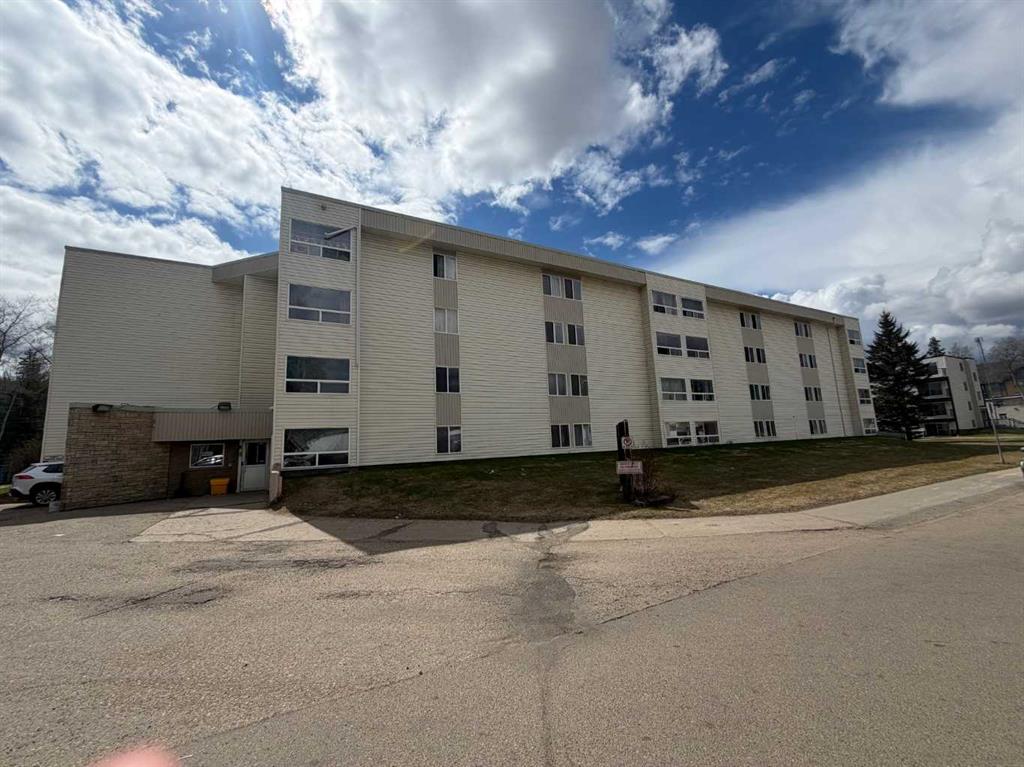 111 Charles Avenue #312
