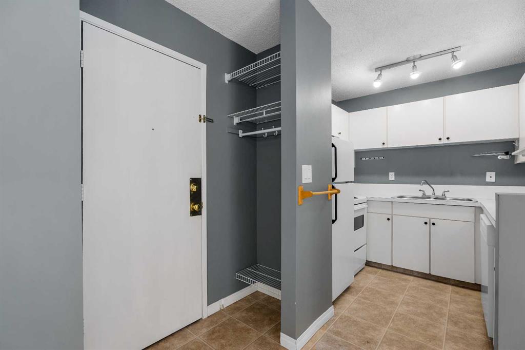 5601 Dalton Drive NW #202C photo 5