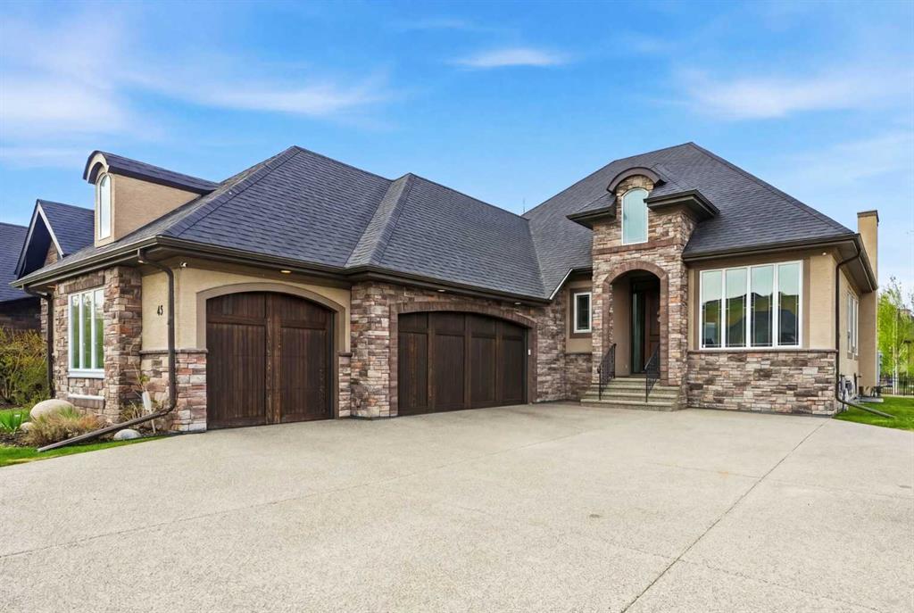 45 Cranbrook Heights SE