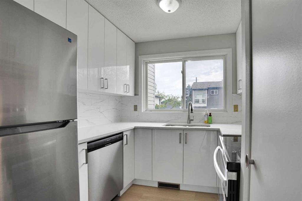6440 4 Street NW #139 photo 3
