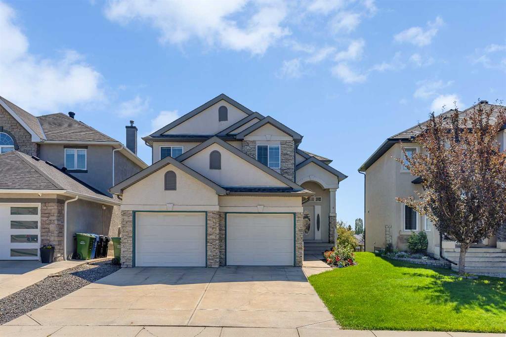 9 Panorama Hills Manor NW photo 2