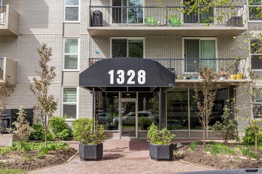 1328 13 Avenue SW #102 photo 3