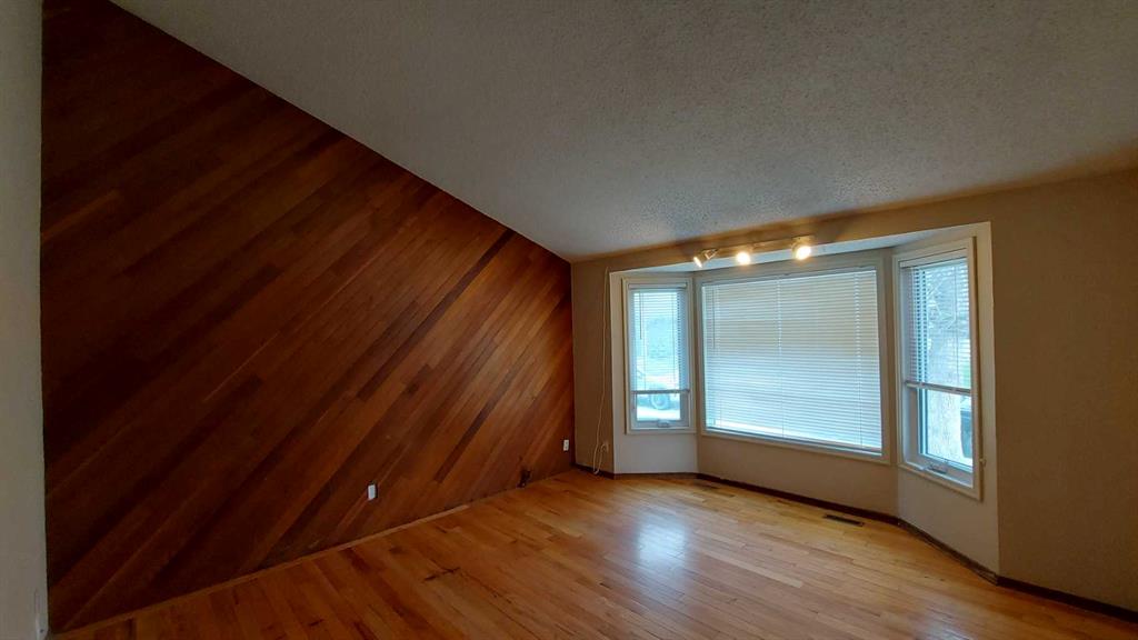 821 Whitemont Drive NE photo 5