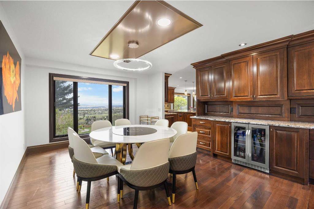 136 Edelweiss Drive NW photo 3