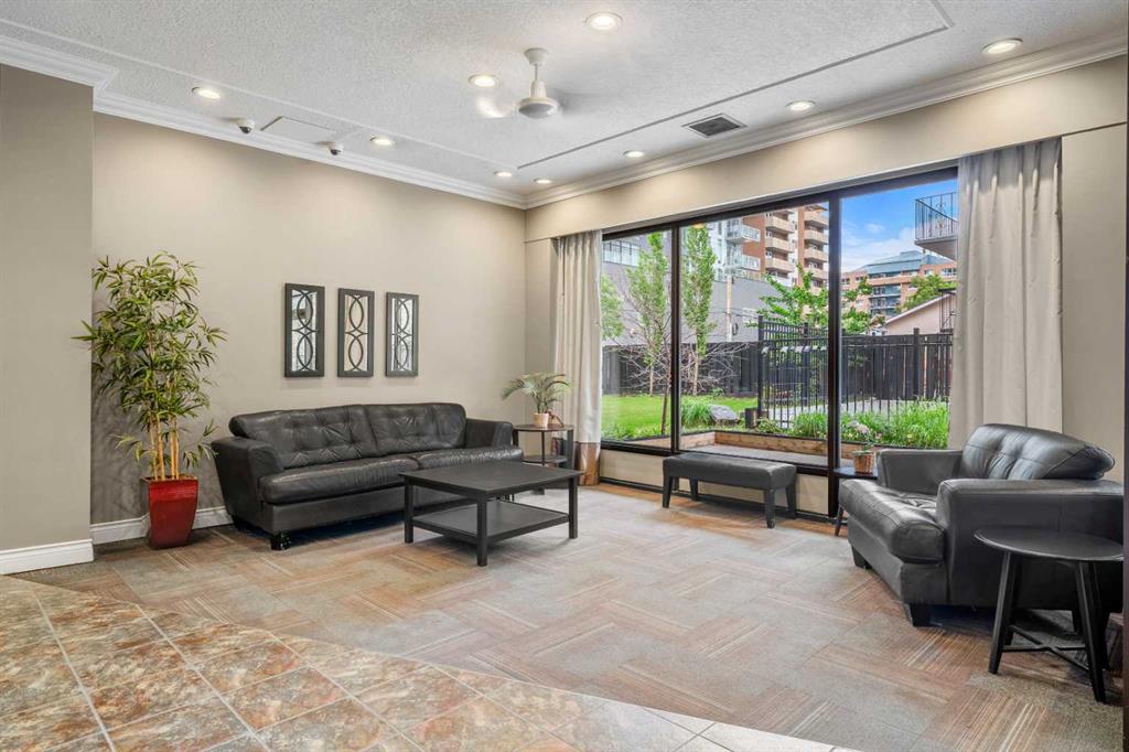 1330 15 Avenue SW #405 photo 4