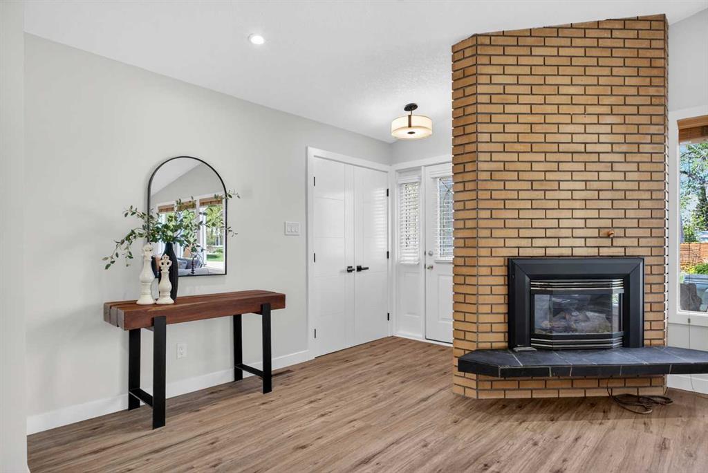 332 Wascana Crescent SE photo 3
