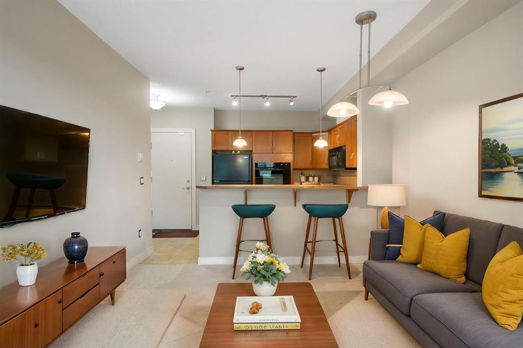 3111 34 Avenue NW #204 photo 3