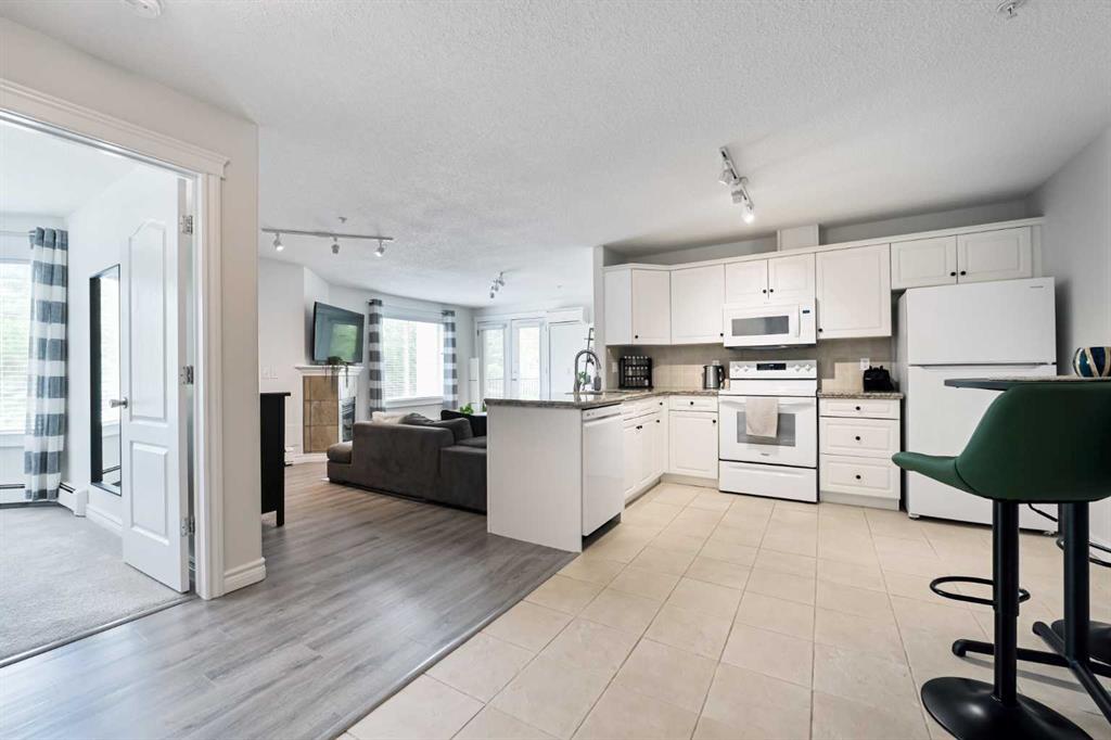 735 56 Avenue SW #306 photo 4