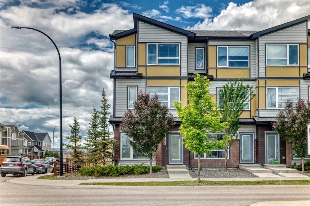 107 Lucas Boulevard NW