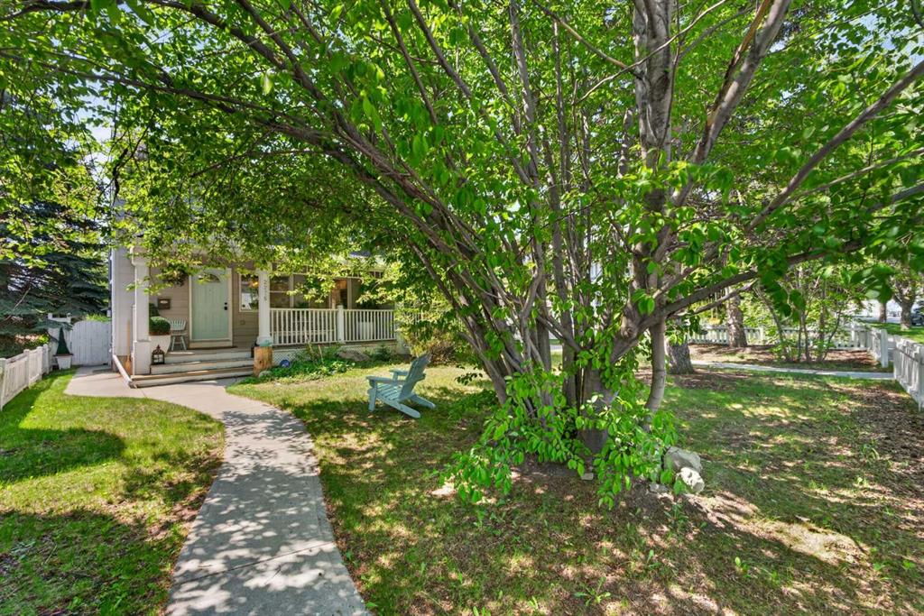 2275 Flanders Avenue SW photo 2