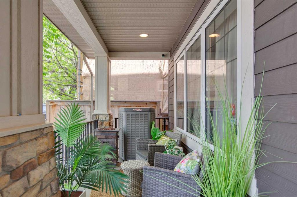 528 34 Street NW #1 photo 3